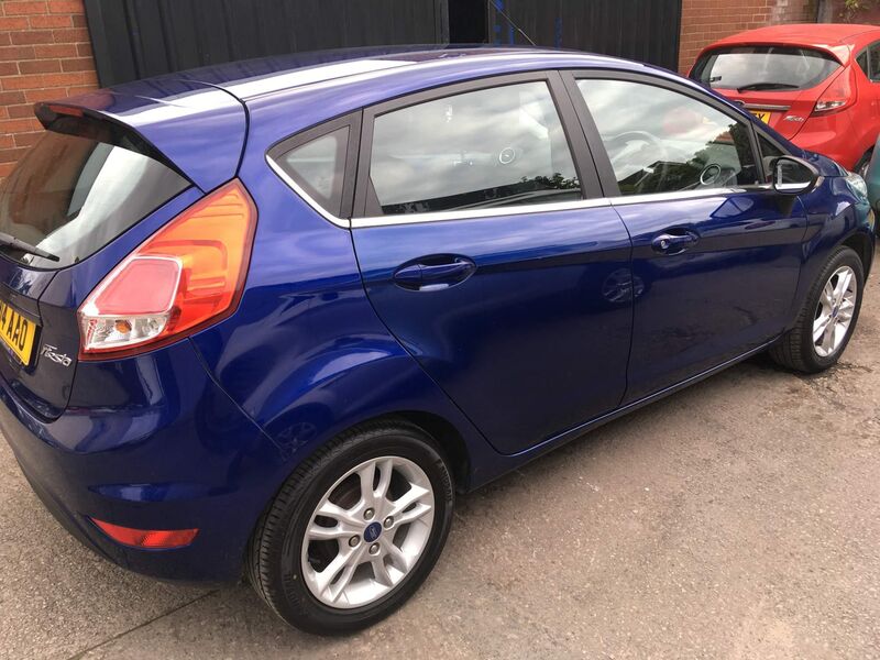 FORD FIESTA