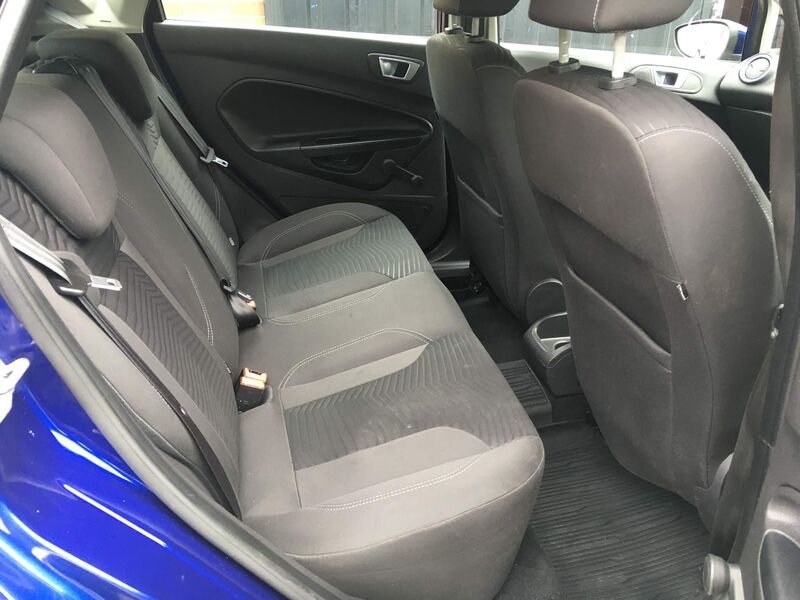 FORD FIESTA