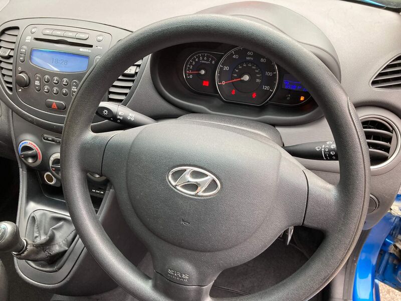 HYUNDAI I10