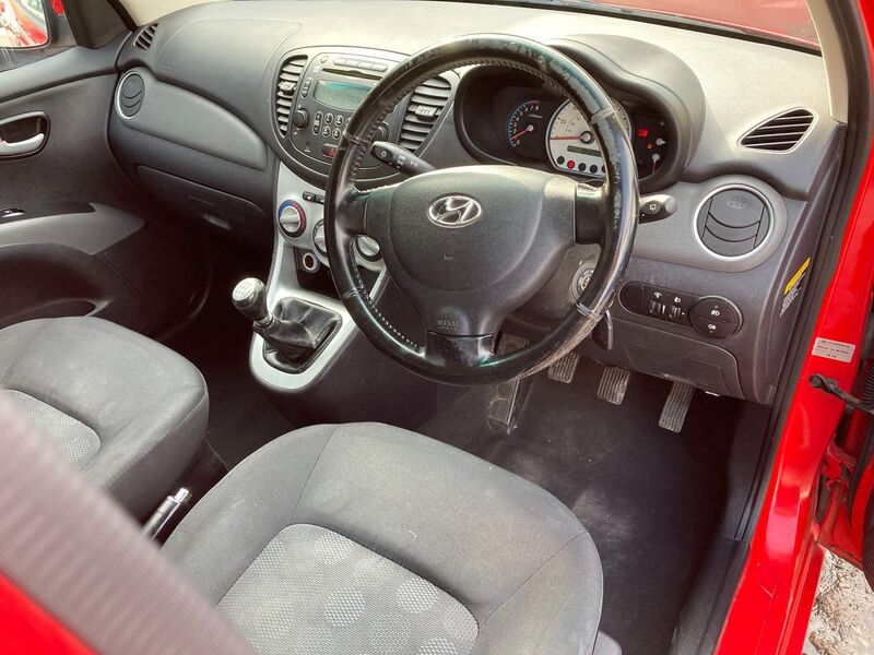 HYUNDAI I10