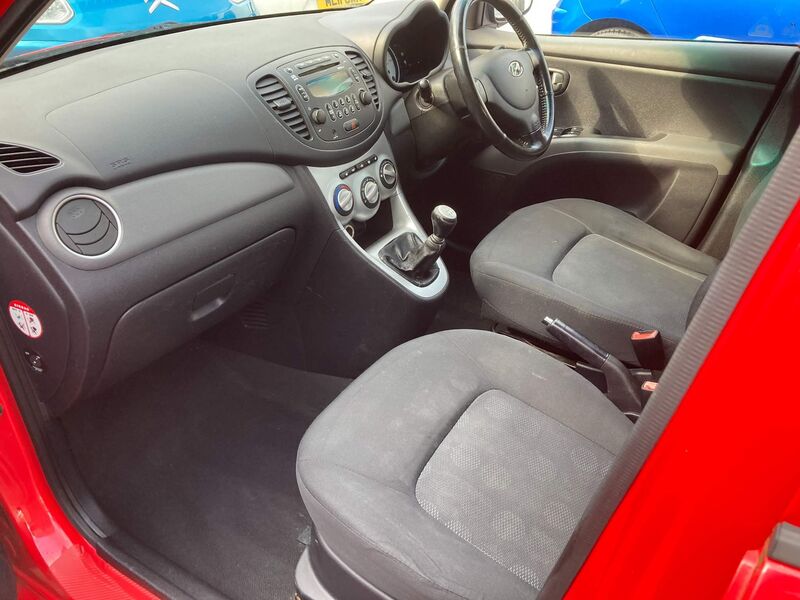 HYUNDAI I10