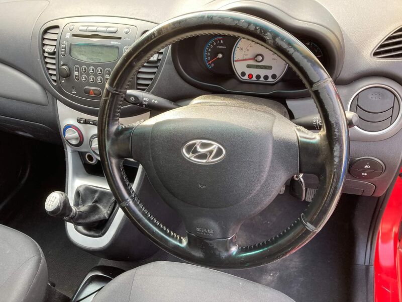 HYUNDAI I10