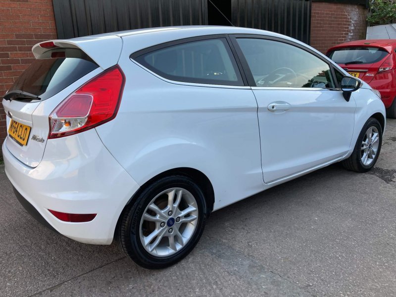 FORD FIESTA