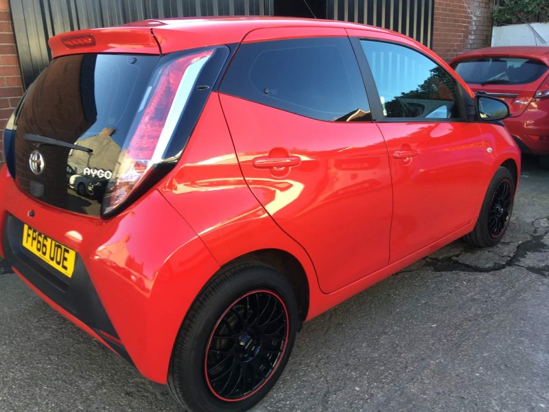 TOYOTA AYGO