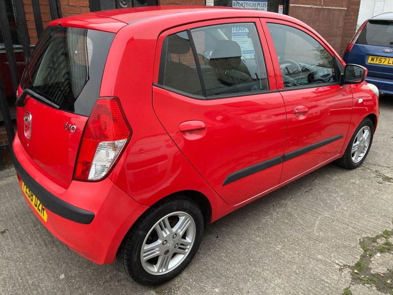 HYUNDAI I10