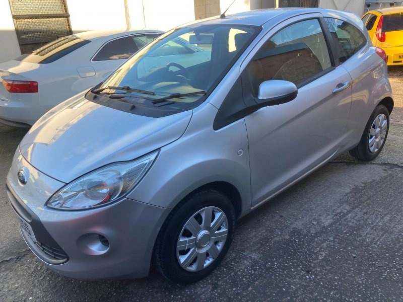 FORD KA