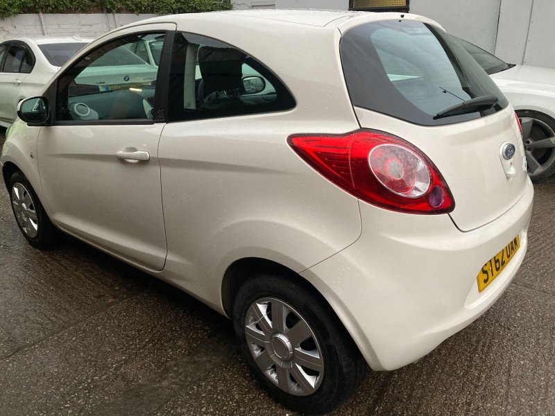 FORD KA