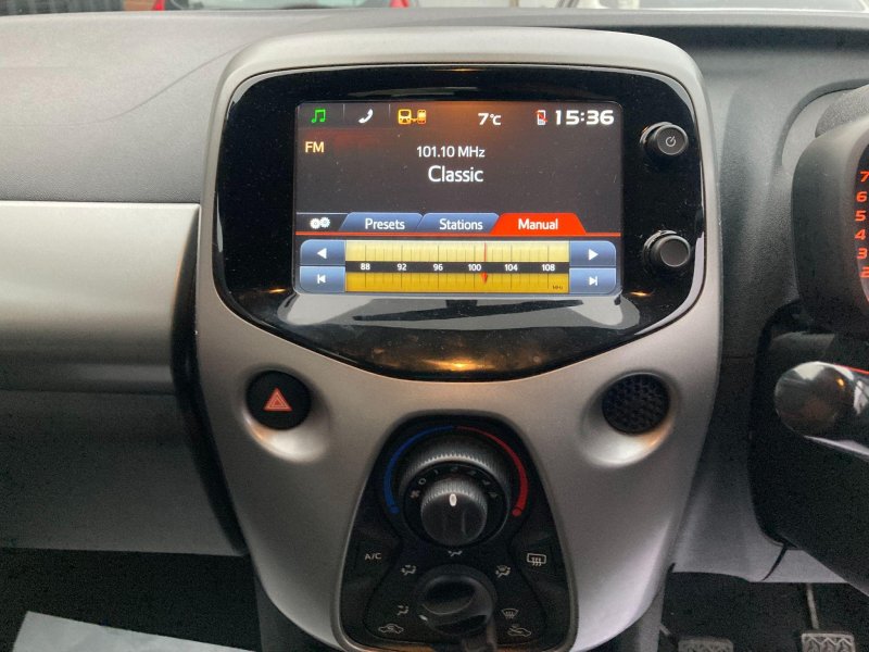 TOYOTA AYGO