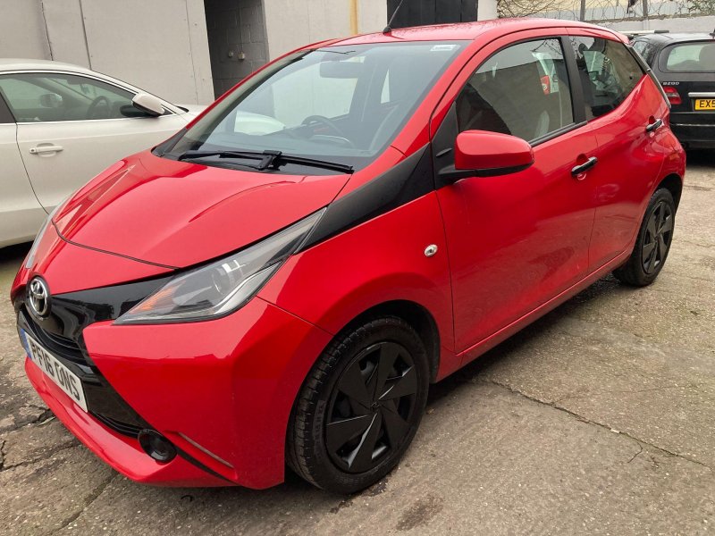 TOYOTA AYGO