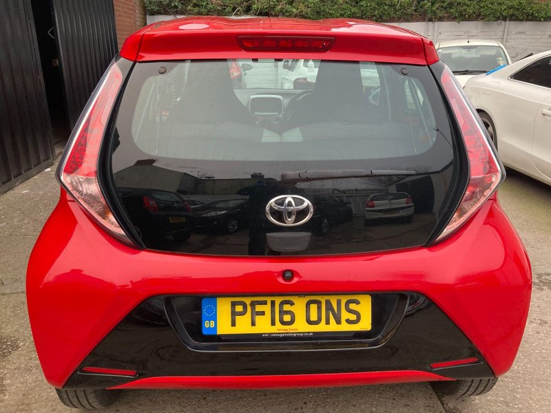 TOYOTA AYGO