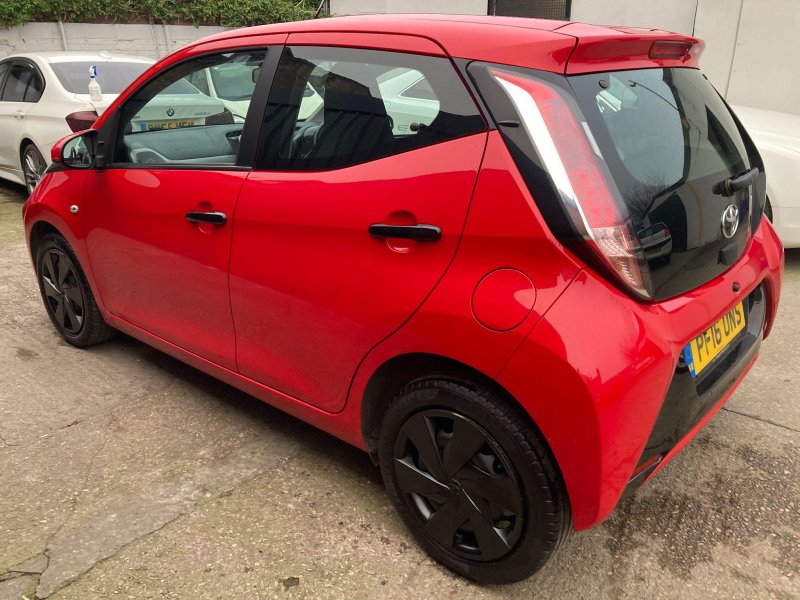 TOYOTA AYGO