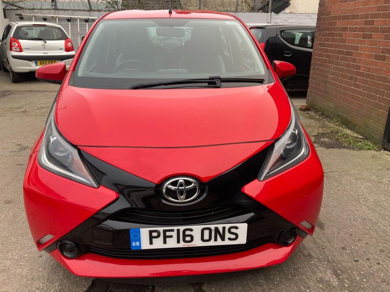 TOYOTA AYGO