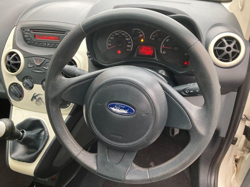 FORD KA