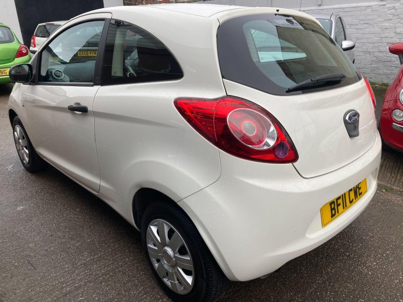 FORD KA