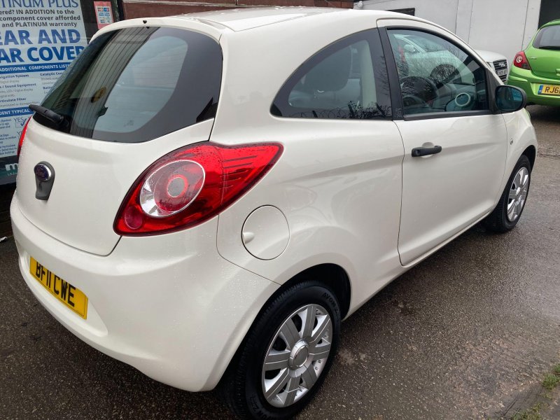 FORD KA