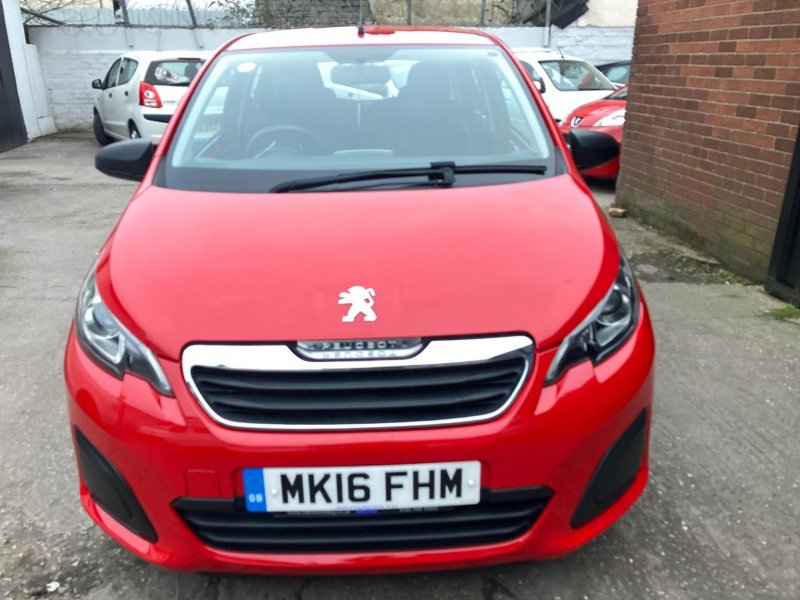 PEUGEOT 108