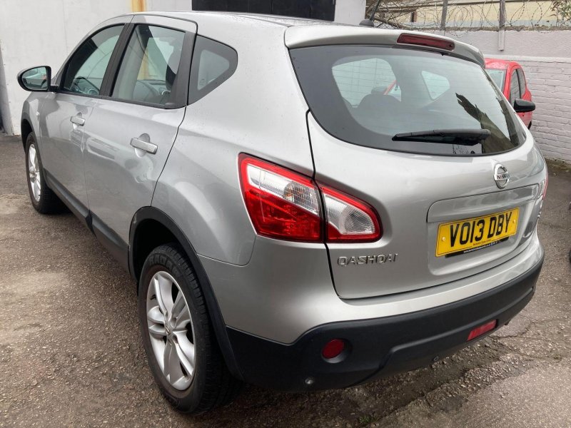NISSAN QASHQAI