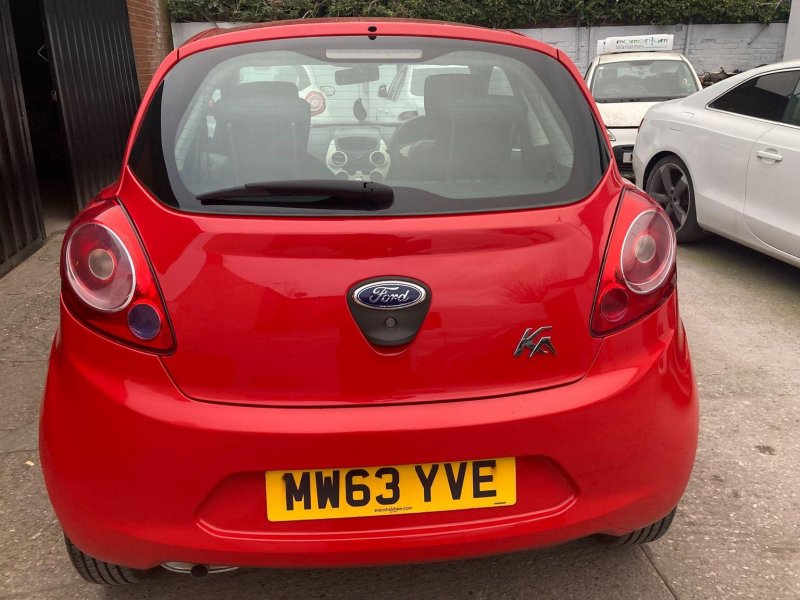FORD KA
