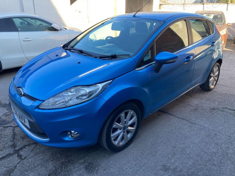 FORD FIESTA