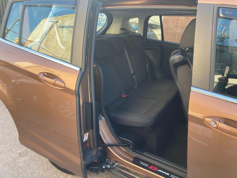 FORD B-MAX