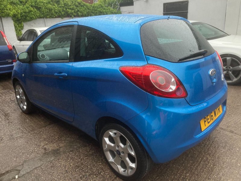 FORD KA