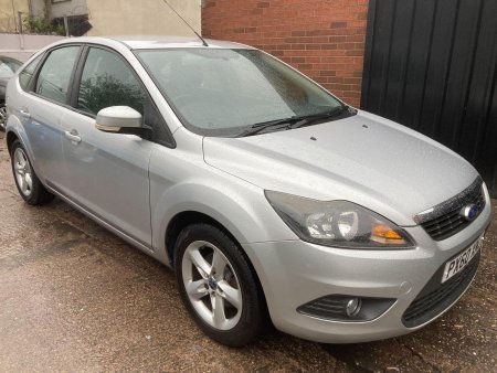 FORD FOCUS 1.6 Zetec 5dr