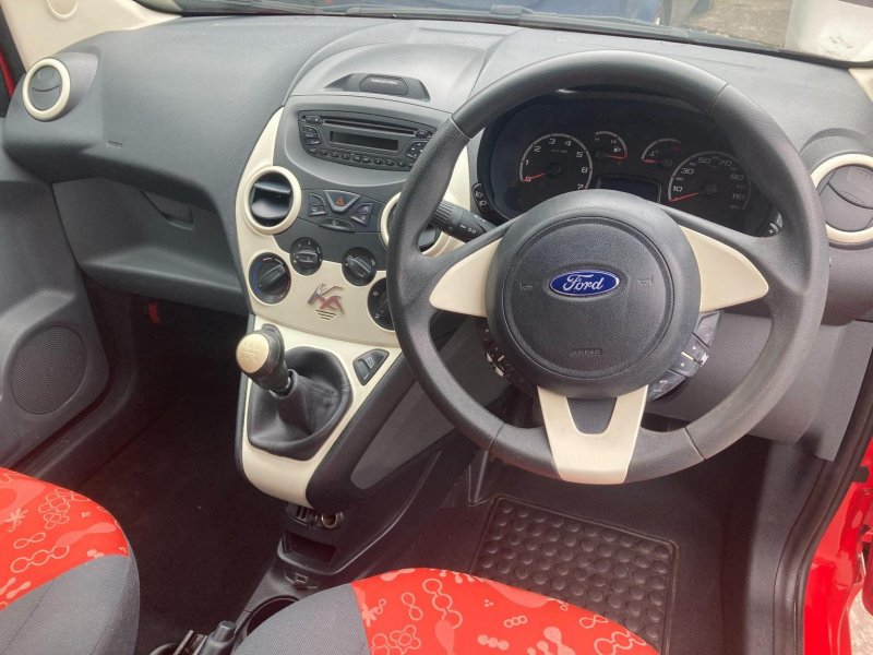 FORD KA