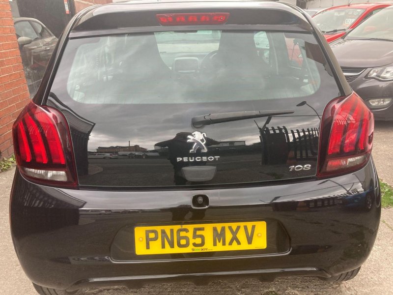 PEUGEOT 108