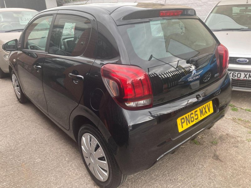 PEUGEOT 108