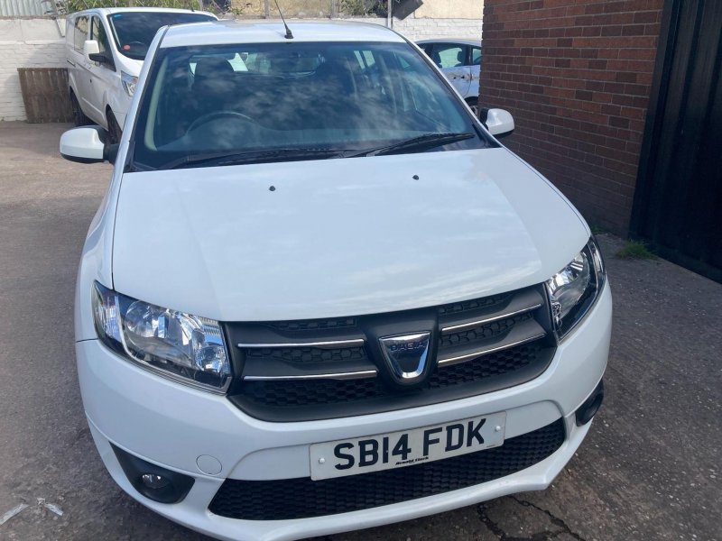 DACIA SANDERO