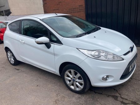 FORD FIESTA 1.25 Zetec 3dr