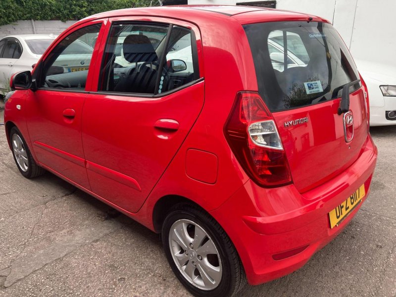 HYUNDAI I10