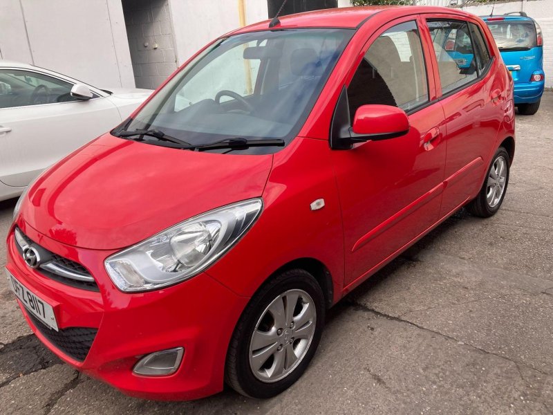 HYUNDAI I10